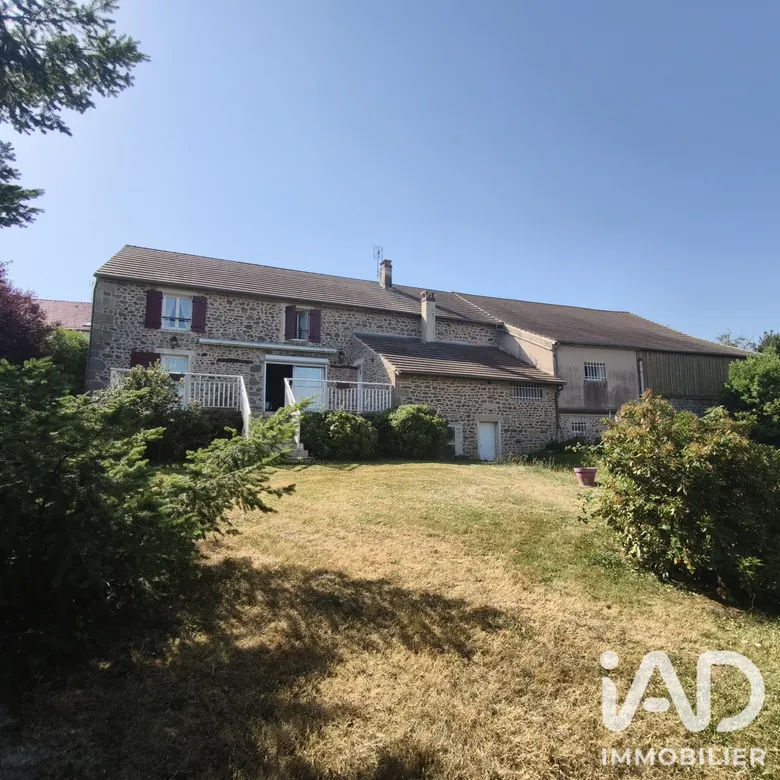 Maison 8 pièces 252 m² · à Sainte-Magnance · 252 m² · 345 000 €