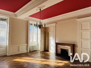 Apartment in Lyon (69002)