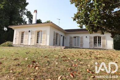 House in Montguyon (17270)