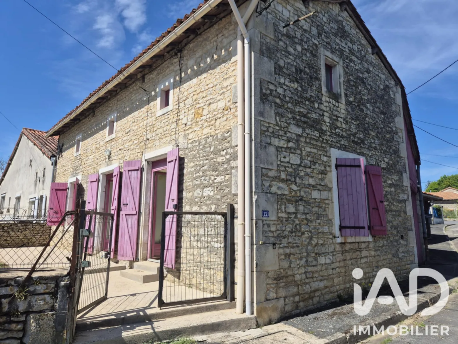 Vente maison à Surin (86250) : maison 4 pièces 99 m² - 2057329 — 2