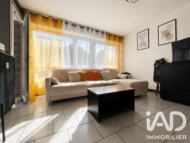 Appartement à Évry (91000)