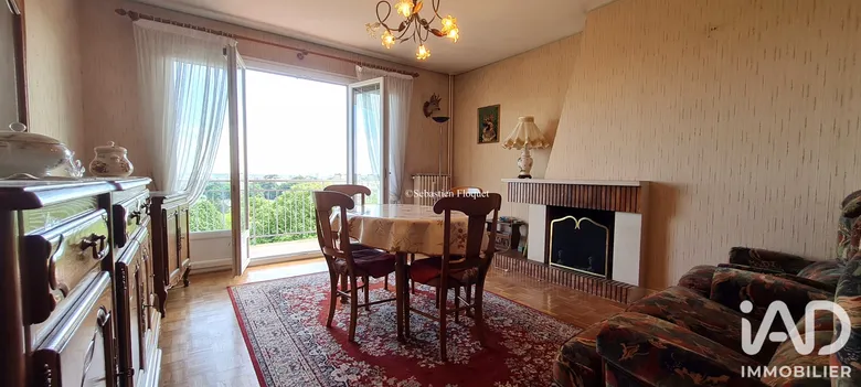 Appartement 3 pièces 74 m² · à Joué-lès-Tours · 74 m² · 172 000 €