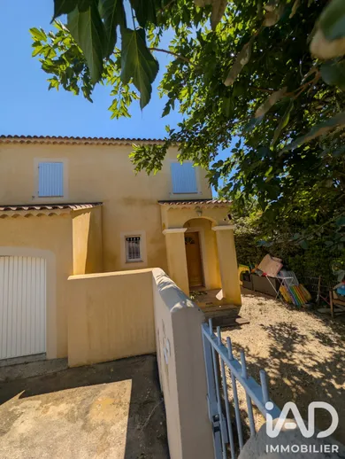 Maison traditionnelle à Entraigues-sur-la-Sorgue (84320)