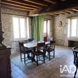 Village house in Brosses (89660)