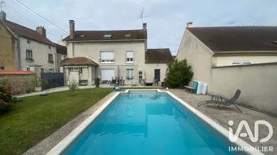 Maison à Château-Landon (77570)