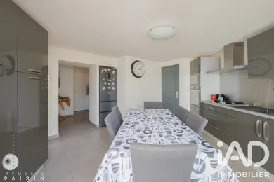 Immeuble à Moulins-lès-Metz (57160)