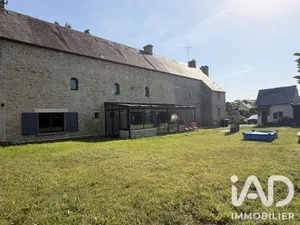 Maison de campagne à Longueville (14230)