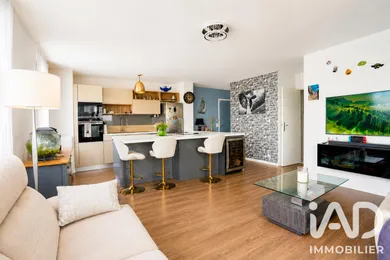 Apartment in Villeron (95380)