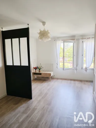 Apartment in Tours (37100)