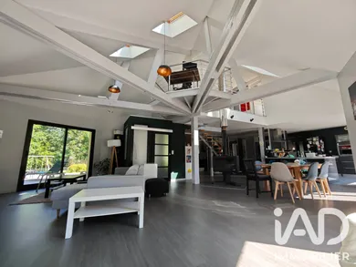 Maison d'architecte à Louviers (27400)