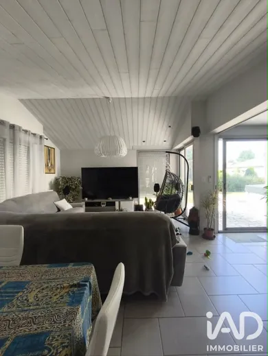 House in Bazoges-en-Pareds (85390)