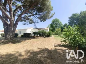 House in Bazoges-en-Pareds (85390)