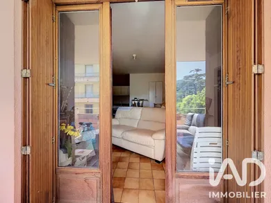 Appartement à Millau (12100)