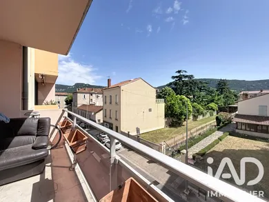 Apartment in Millau (12100)