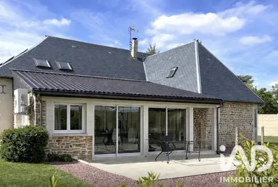 Maison de campagne à Le Val-David (27120)