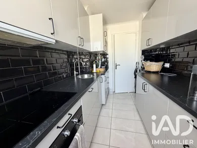 Apartment in Choisy-le-Roi (94600)