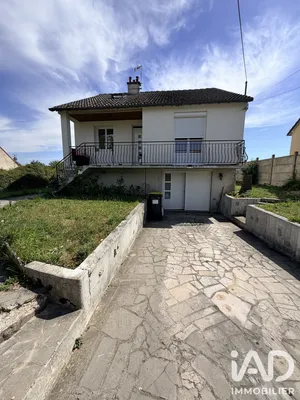 Maison à Clos-Fontaine (77370)