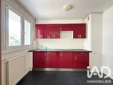 Studio à Maisons-Alfort (94700)