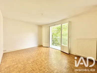 Studio à Maisons-Alfort (94700)