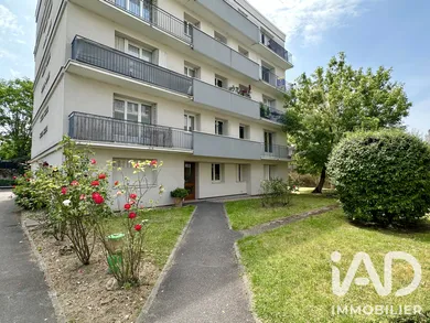 Studio à Maisons-Alfort (94700)