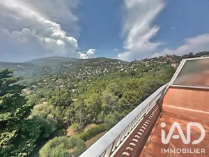Apartment in Grasse (06130)