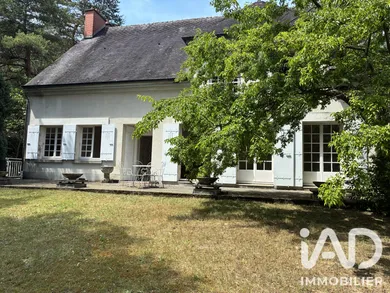 Maison traditionnelle à Saint-Pierre-lès-Nemours (77140)