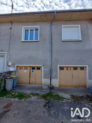 Village house in Arinthod (39240)