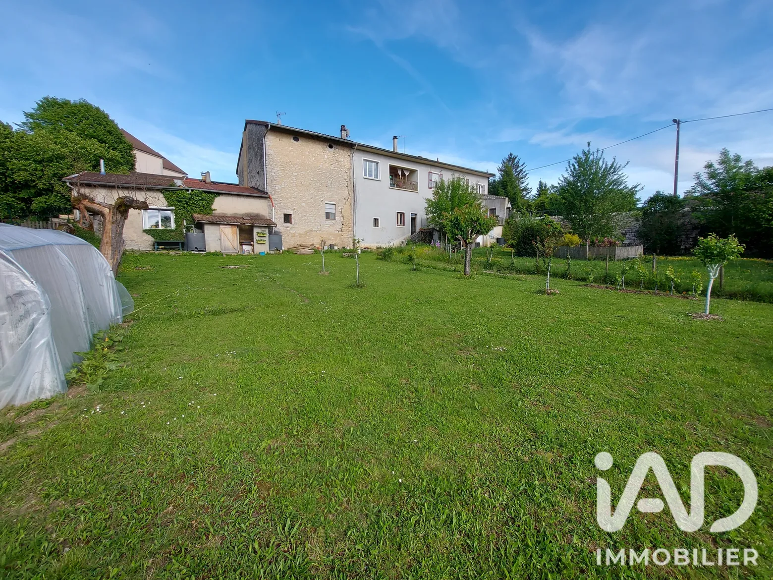Vente maison à Arinthod (39240) : maison de village 3 pièces 73 m² - 2027762 — 3
