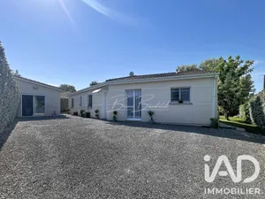 House in Sadirac (33670)