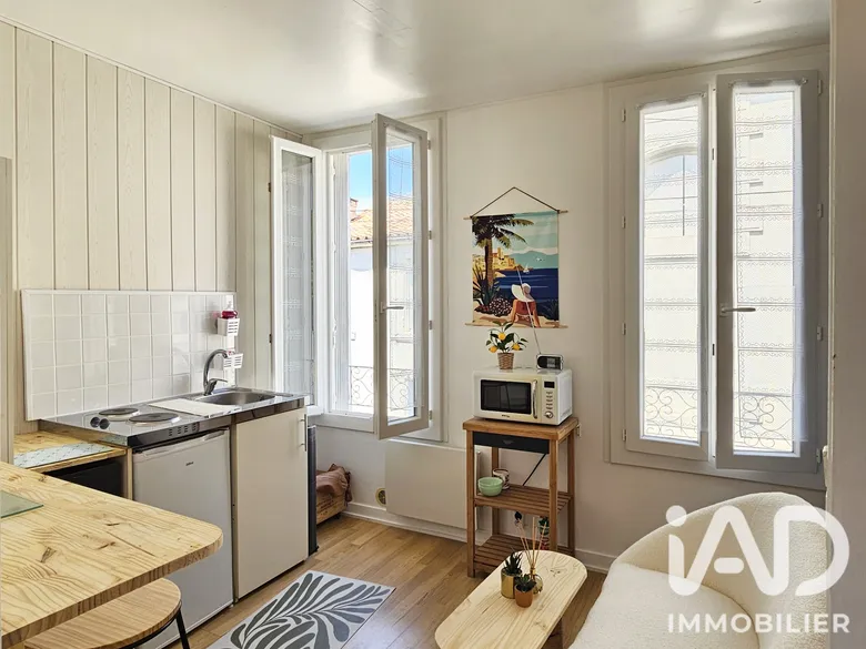 Immeuble 1 pièce 86 m² · à Cognac · 86 m² · 137 000 €
