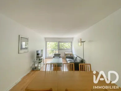 Appartement à Paris (75015)