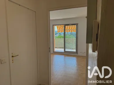 Apartment in Le Cannet (06110)