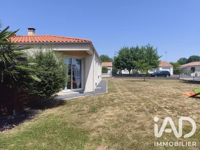 Detached house in Montrevault (49110)
