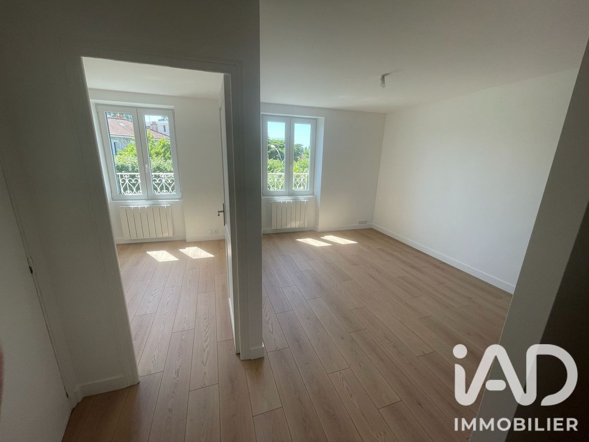 Appartement 2 pièces de 37 m² à Saint-Maur-des-Fossés (94210)