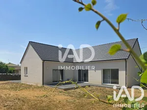 Maison de village à Usson-du-Poitou (86350)
