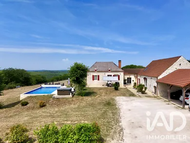 Traditional house in Pechs-de-l'Espérance (24370)