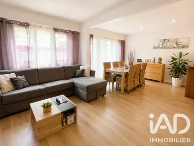 Apartment in Chilly-Mazarin (91380)