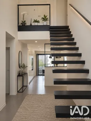 Townhouse in Montreuil-Juigné (49460)