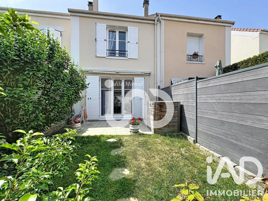 Maison de ville à Le Plessis-Bouchard (95130) photo 3