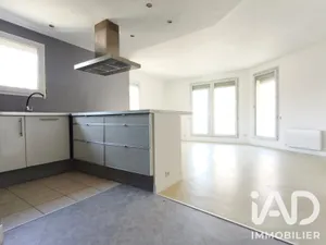 Apartment in Lille (59000)