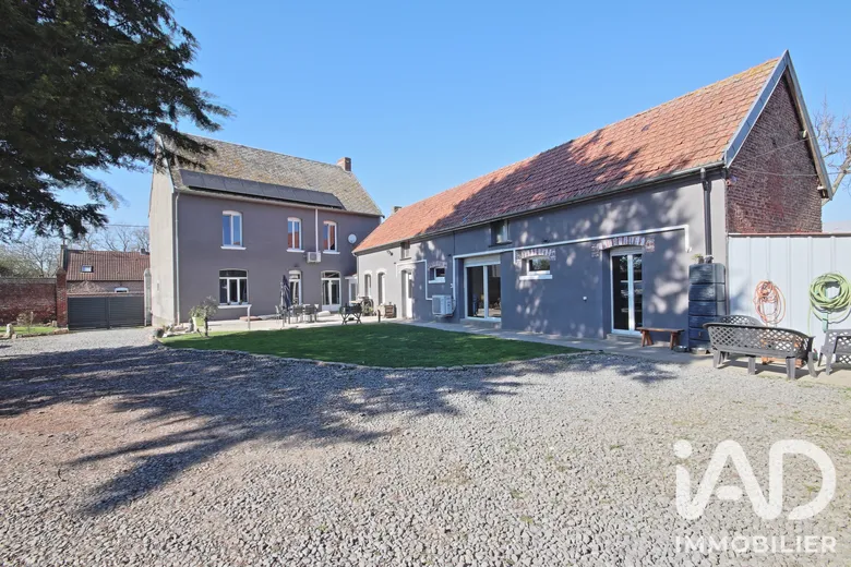 Maison 10 pièces 292 m² · à Roclincourt · 292 m² · 498 000 €