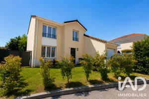 Maison à Bruyères-sur-Oise (95820)