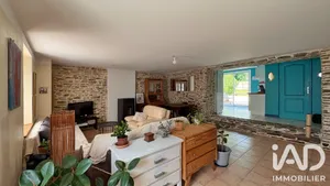 Townhouse in Pluvigner (56330)