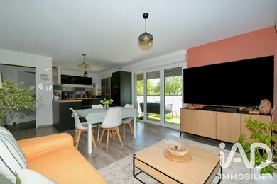 Apartment in Saint-Priest (69800)
