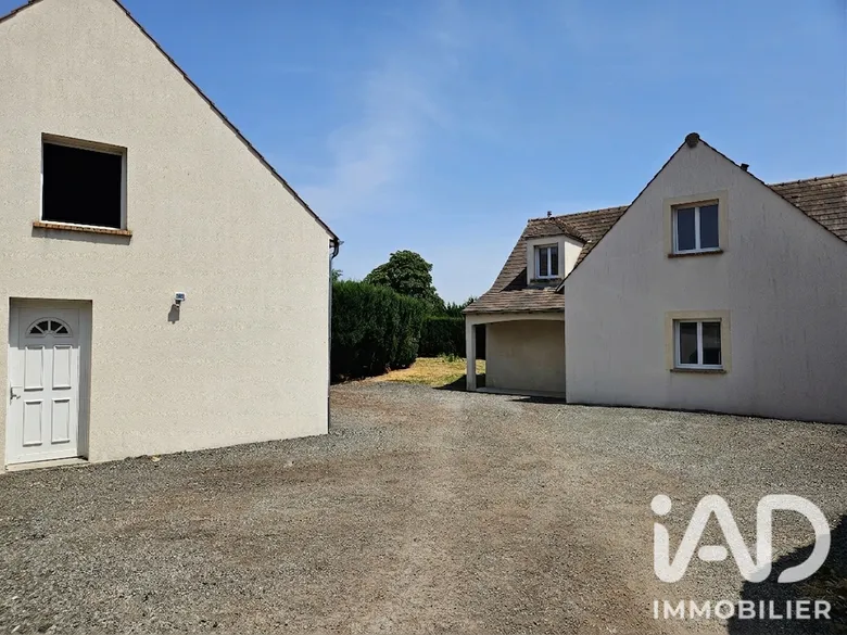 Maison 5 pièces 109 m² · à Bû · 109 m² · 285 000 €