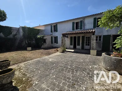 Maison de village à Le Bois-Plage-en-Ré (17580)
