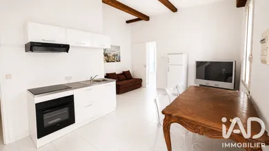 Apartment in Nîmes (30000)