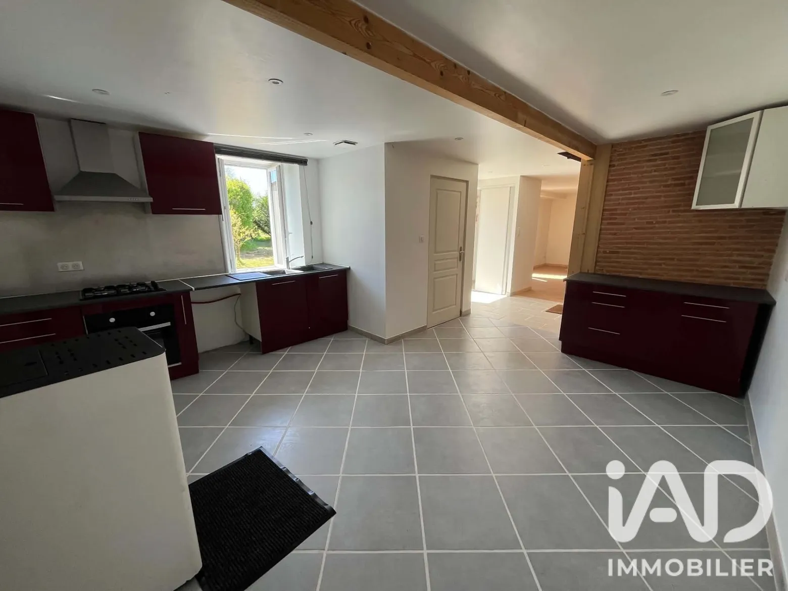 Vente maison à Châtillon-sur-Thouet (79200) : maison 4 pièces 104 m² - 2056039 — 2