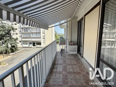 Apartment in Tours (37200)