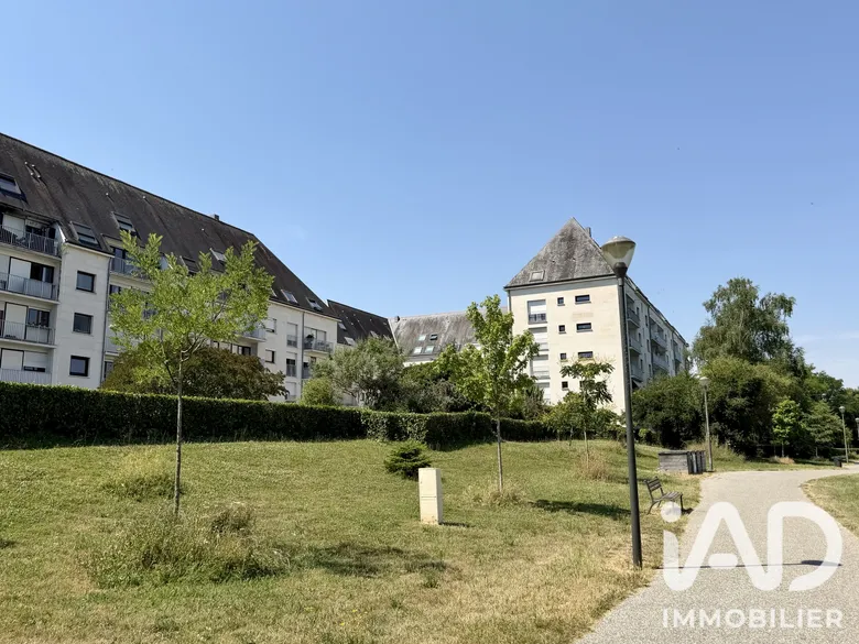 Appartement 5 pièces 97 m² · à Tours · 97 m² · 165 000 €